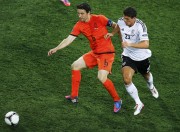 Германия - Нидерланды - на чемпионате по футболу Евро 2012, 9 июня 2012 (179xHQ) 477fb8201643477